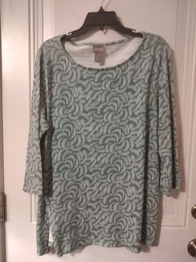Chico's Sage Green Crescent-Pattern Scoop Neck Tunic